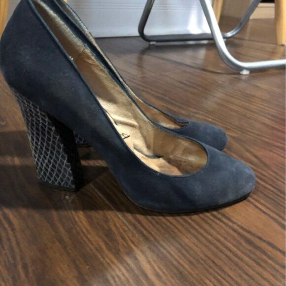 Kate & Mel Shoes - Picture 2 of 4